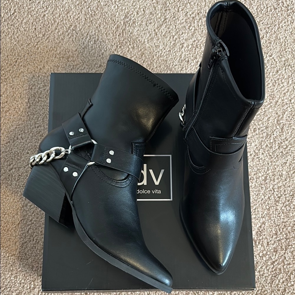 Dolce Vita keeler Chain heeled boots